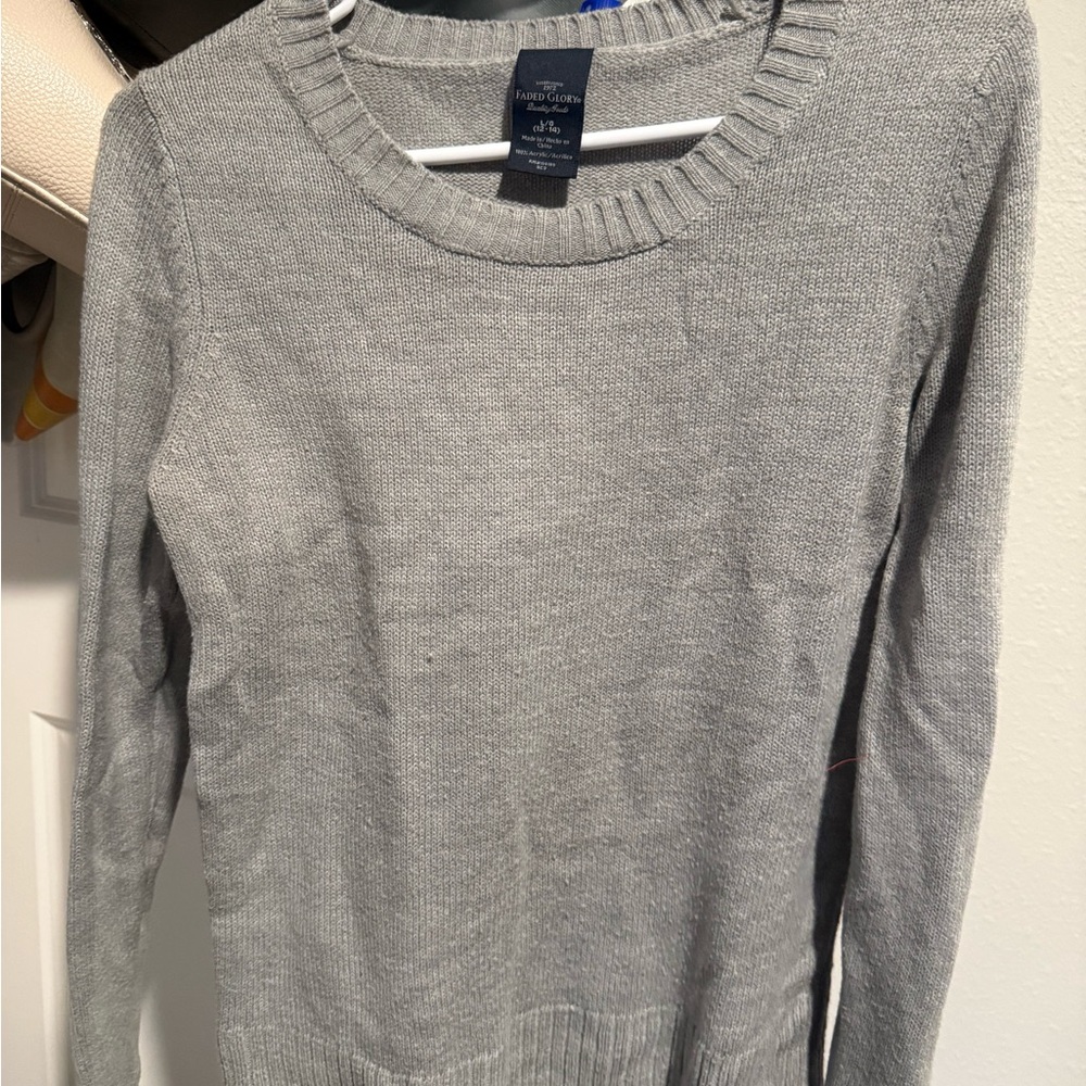 Faded Glory Women's Gray Crew Neck Sweater